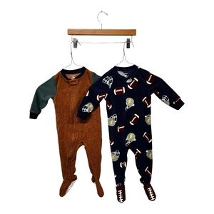 Carters | Lot of 2 Baby Boy Footed Sleepers 18M